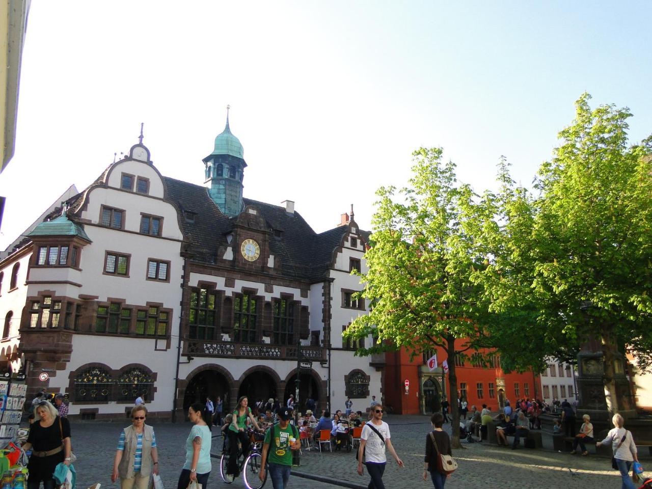 Cityappartment Am Stadttheater Freiburg im Breisgau Exterior photo